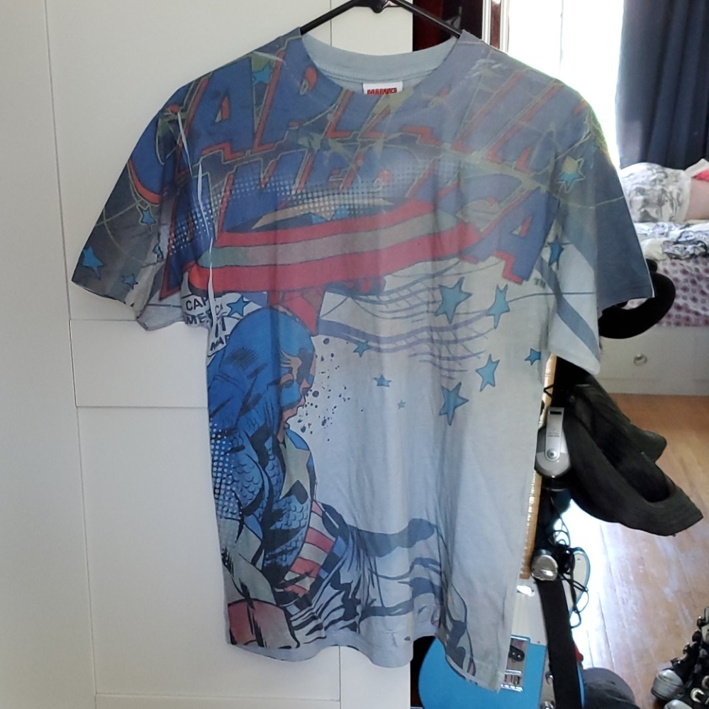 Marvel *2009* Captain America Shirt